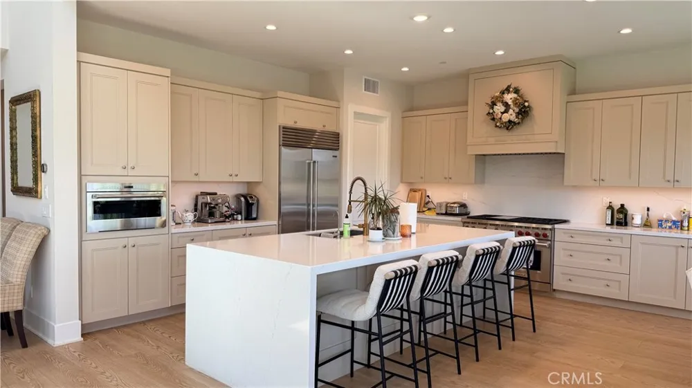133 Sunnyslope Irvine, CA 92618