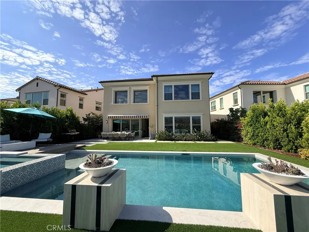 133 Sunnyslope Irvine, CA 92618