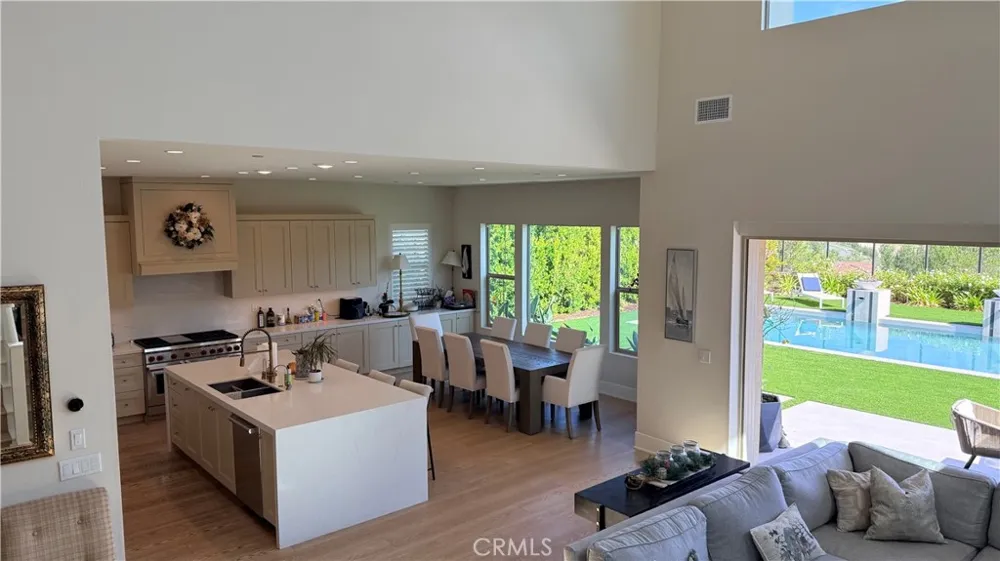 133 Sunnyslope Irvine, CA 92618