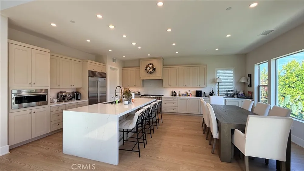 133 Sunnyslope Irvine, CA 92618