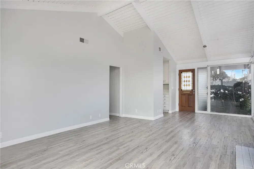 305 Camino San Clemente San Clemente, CA 92672