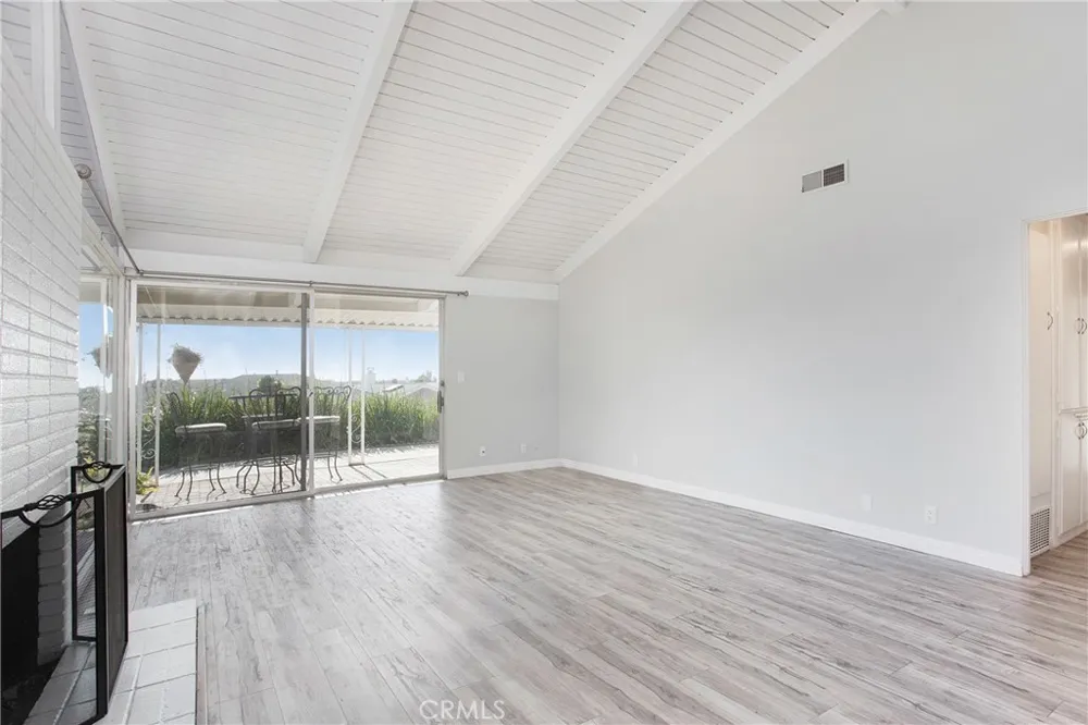 305 Camino San Clemente San Clemente, CA 92672