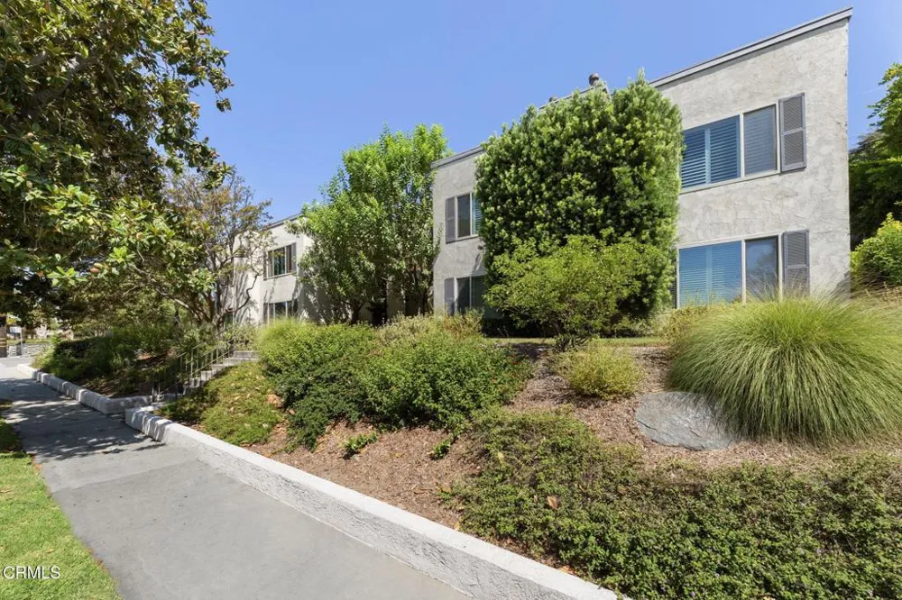 555 W Sierra Madre Boulevard #I Sierra Madre, CA 91024