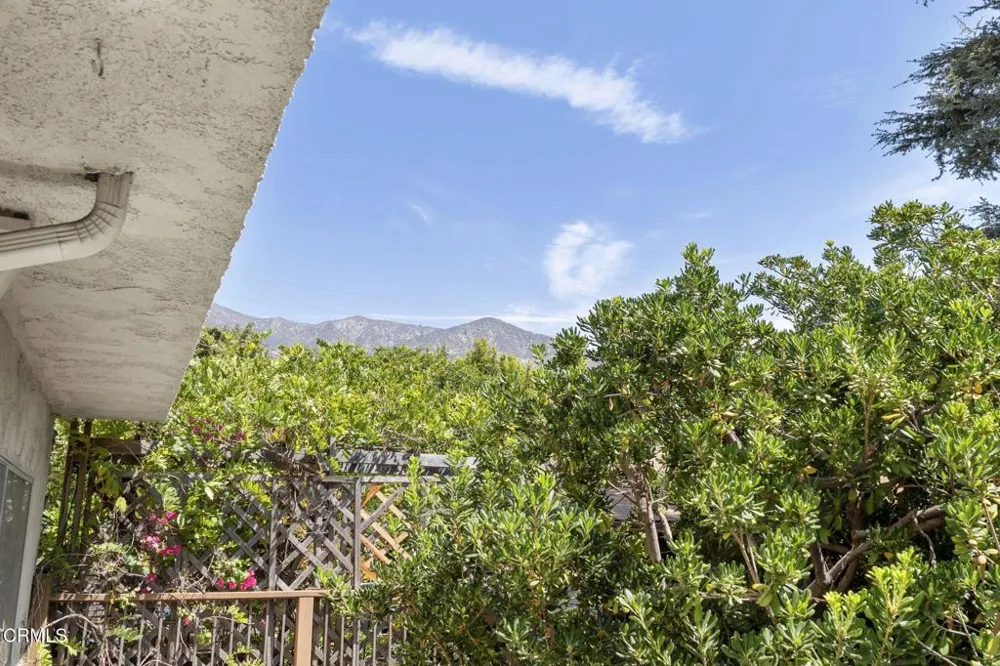 555 W Sierra Madre Boulevard #I Sierra Madre, CA 91024