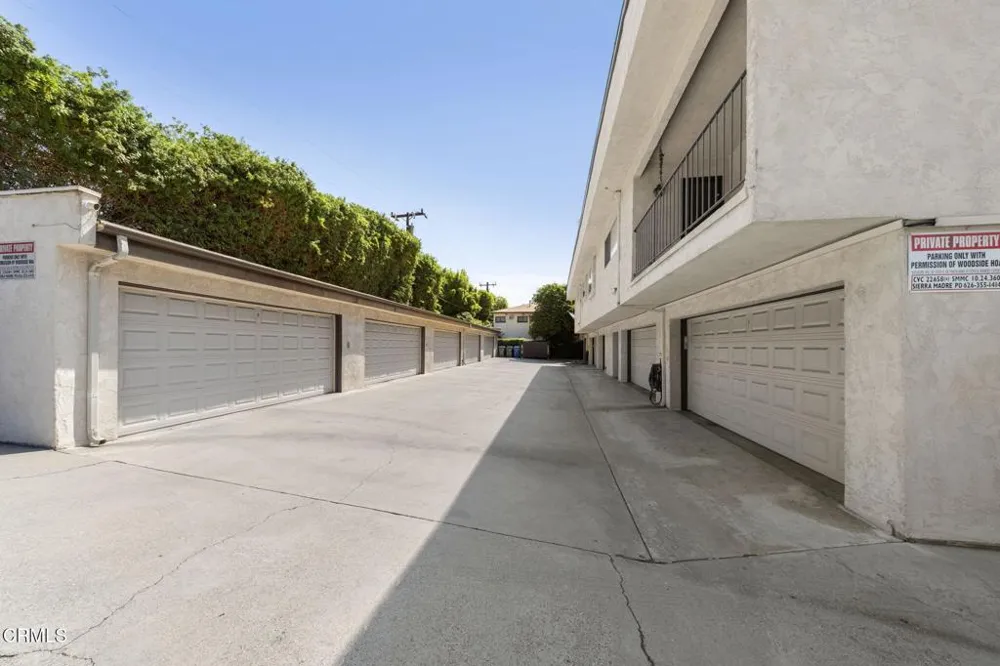 555 W Sierra Madre Boulevard #I Sierra Madre, CA 91024