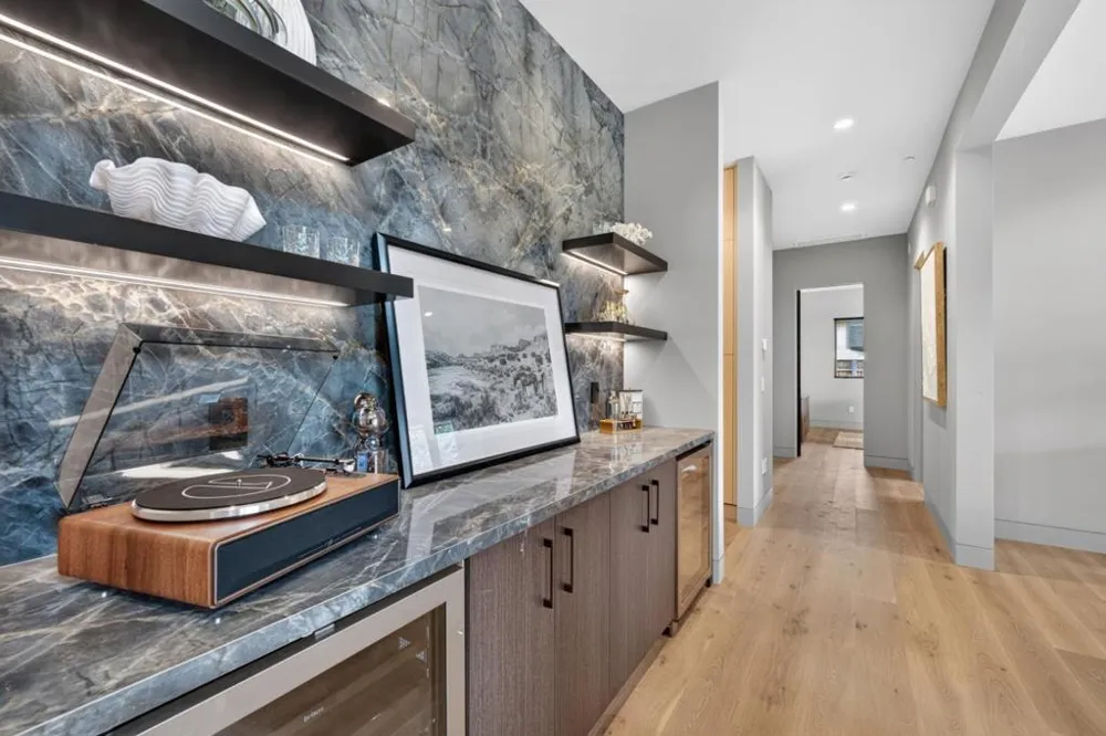 109 Sporleder Court Los Gatos, CA 95032