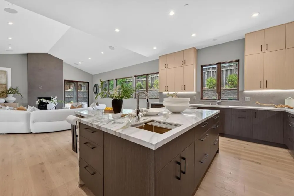 109 Sporleder Court Los Gatos, CA 95032
