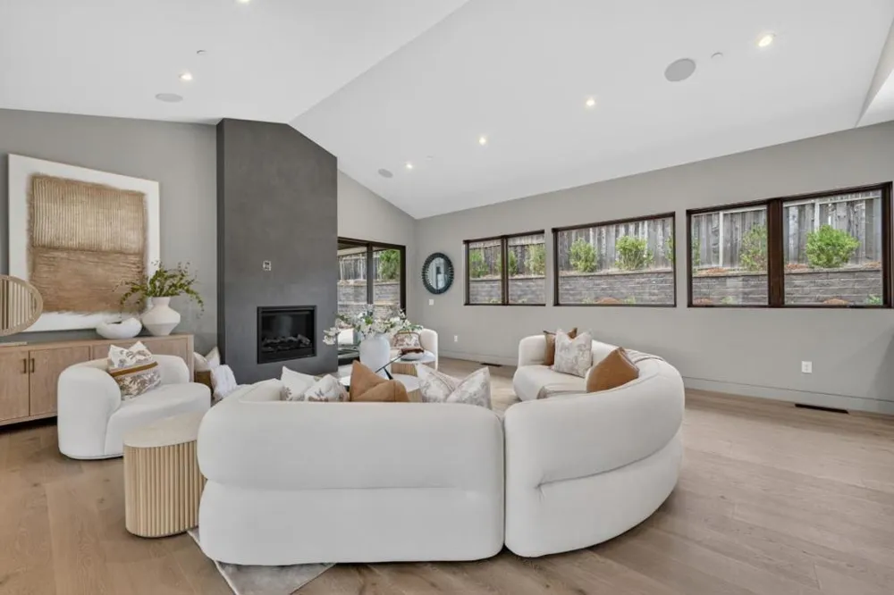 109 Sporleder Court Los Gatos, CA 95032