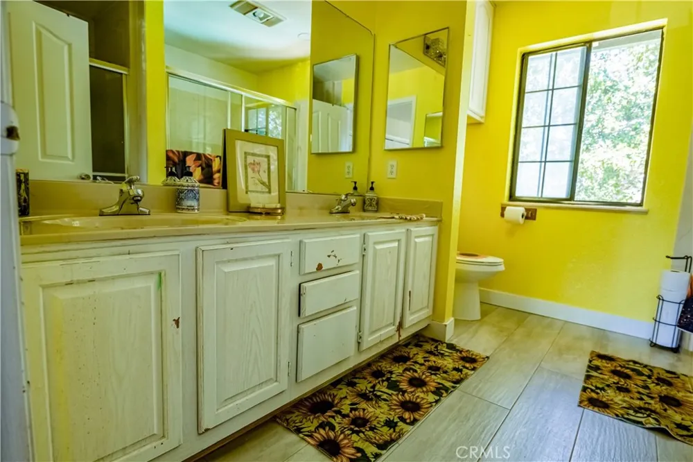 19430 Solitaire Court Castro Valley, CA 94546