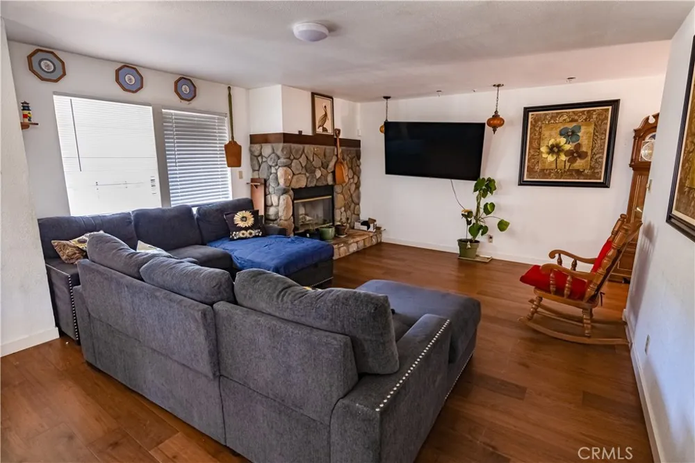 19430 Solitaire Court Castro Valley, CA 94546