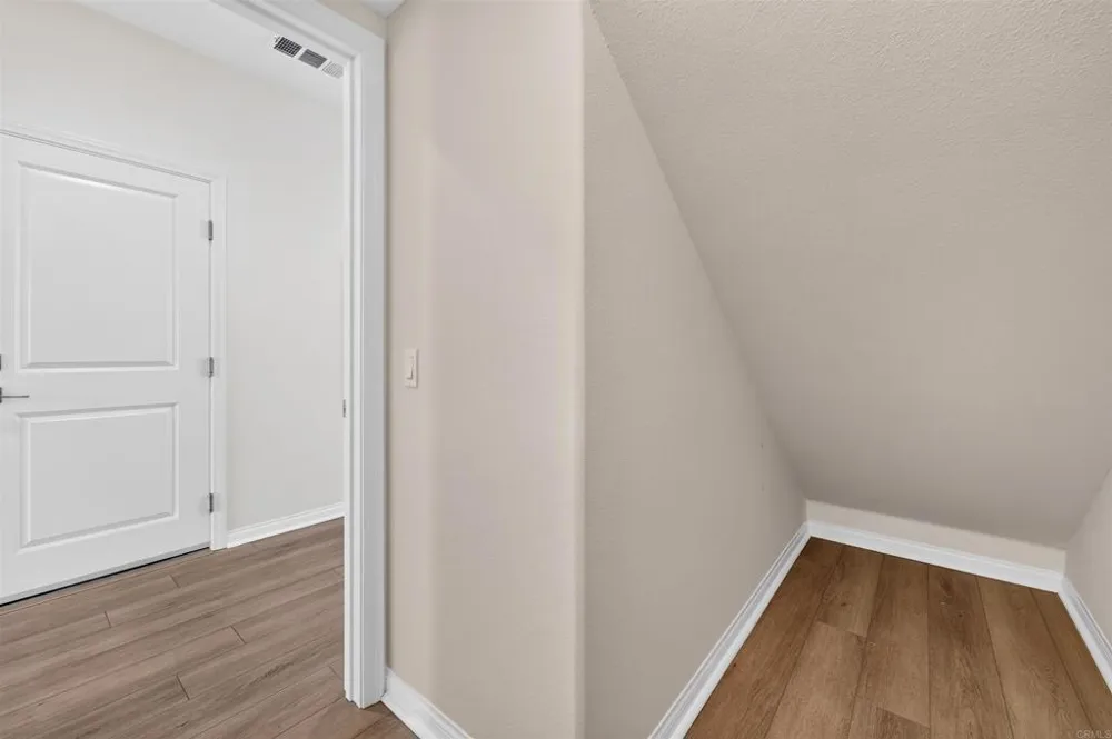 10335 River Bluff Drive Santee, CA 92071