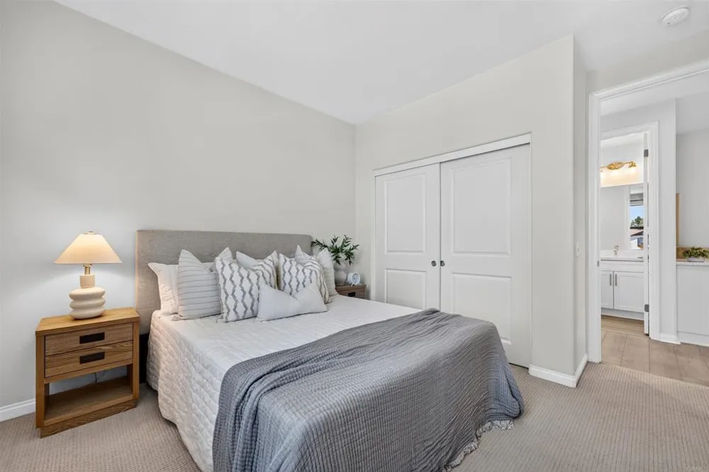 10335 River Bluff Drive Santee, CA 92071