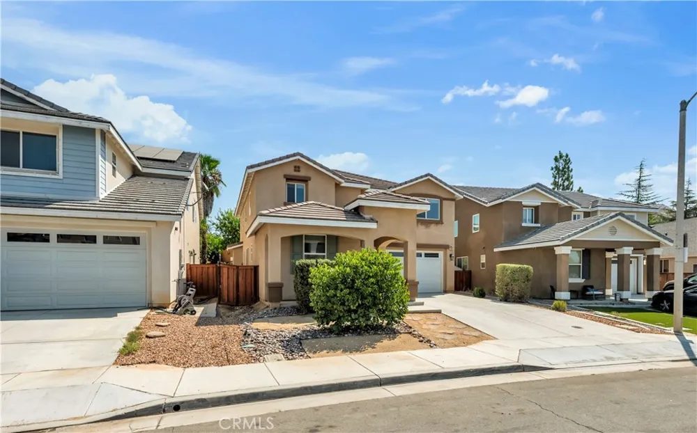 3948 Paseo Del Mar Perris, CA 92571