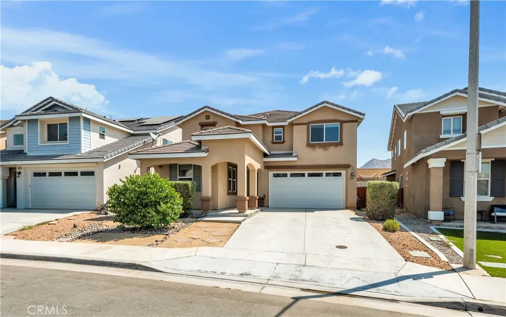 3948 Paseo Del Mar Perris, CA 92571