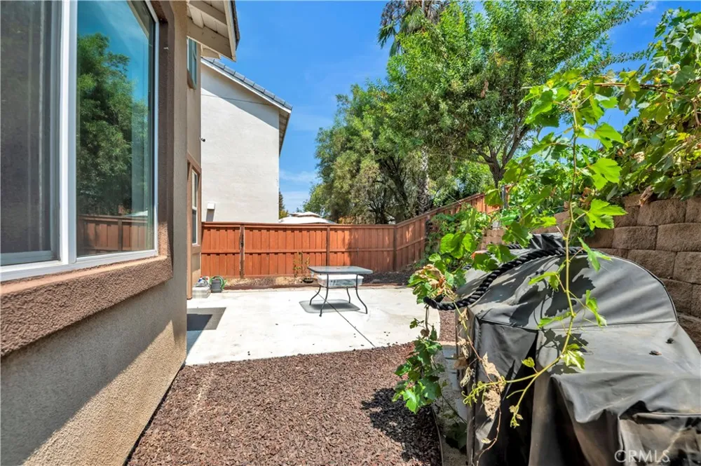 3948 Paseo Del Mar Perris, CA 92571
