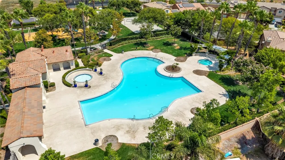 3948 Paseo Del Mar Perris, CA 92571