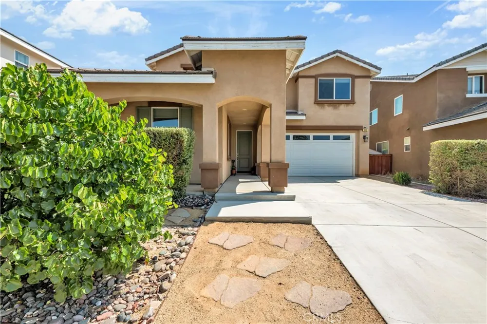 3948 Paseo Del Mar Perris, CA 92571