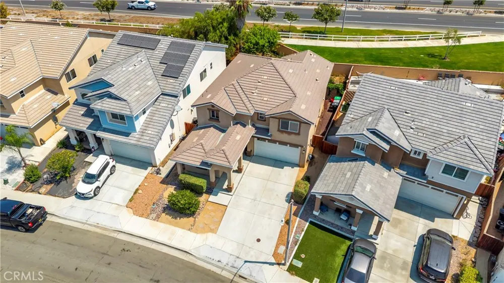 3948 Paseo Del Mar Perris, CA 92571
