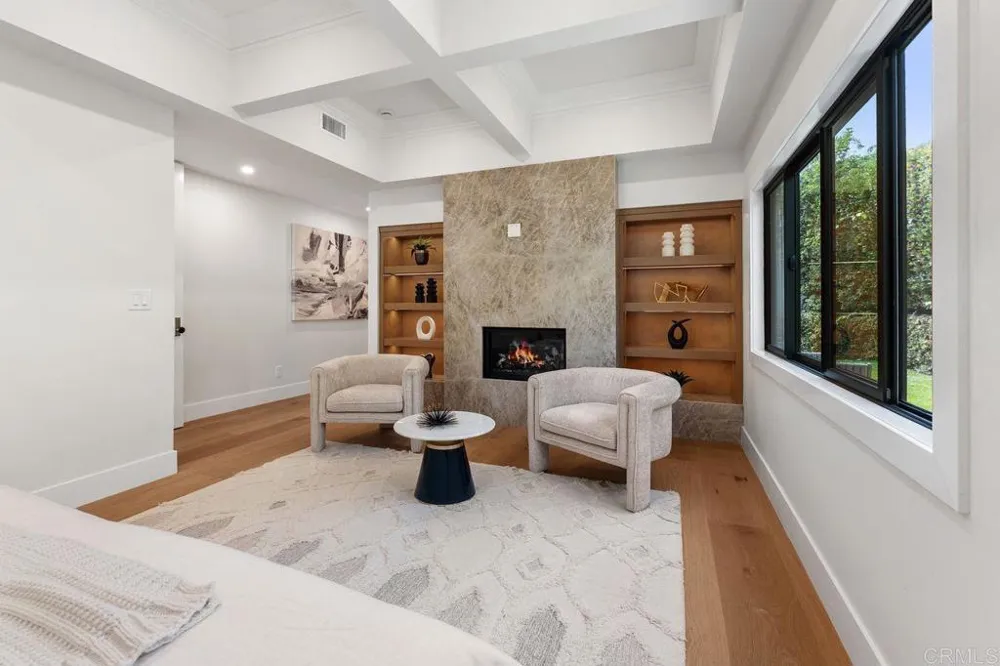 5875 La Jolla Mesa Drive La Jolla, CA 92037
