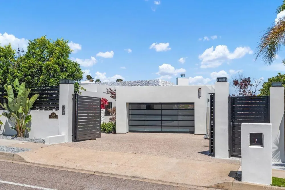 5875 La Jolla Mesa Drive La Jolla, CA 92037