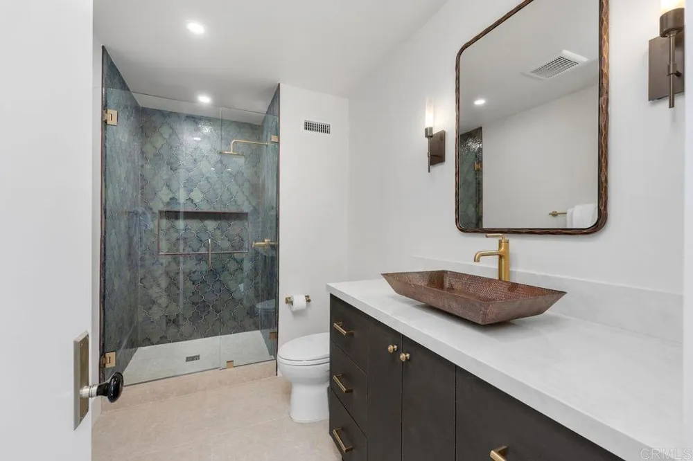 5875 La Jolla Mesa Drive La Jolla, CA 92037