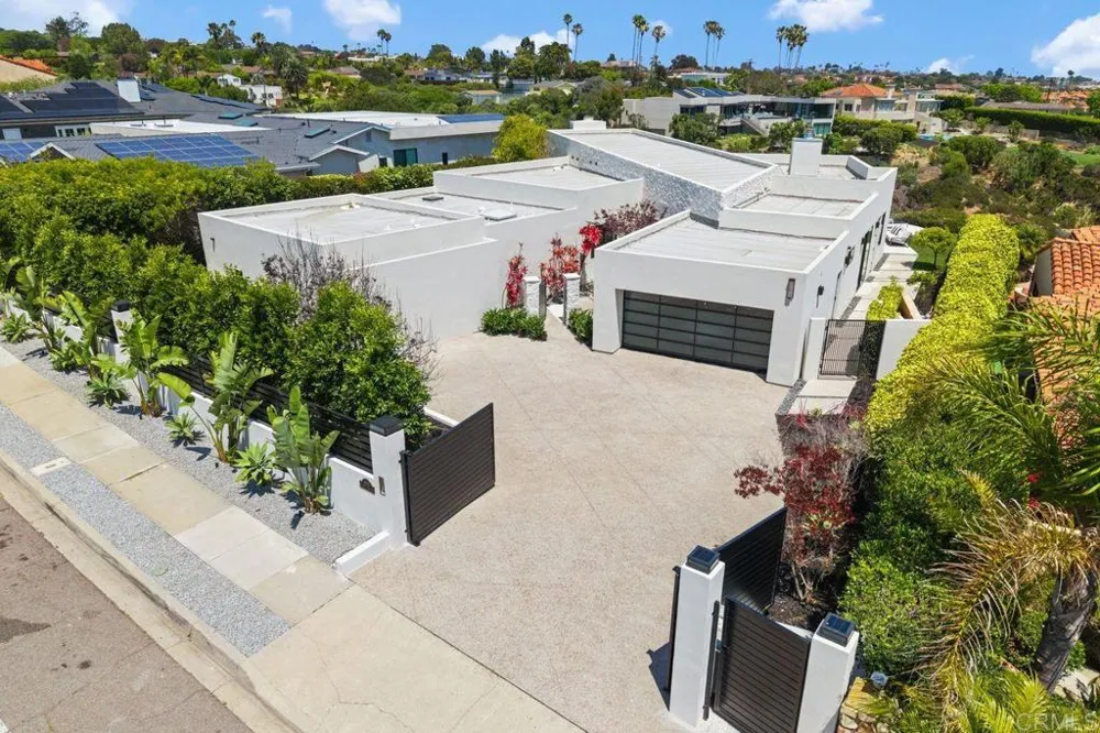 5875 La Jolla Mesa Drive La Jolla, CA 92037