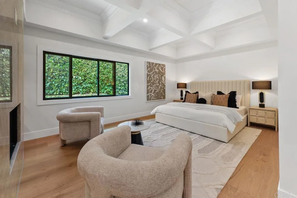 5875 La Jolla Mesa Drive La Jolla, CA 92037