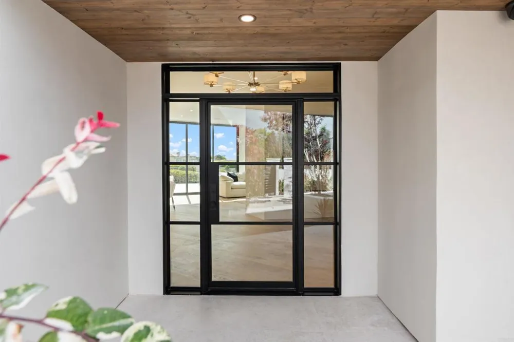 5875 La Jolla Mesa Drive La Jolla, CA 92037