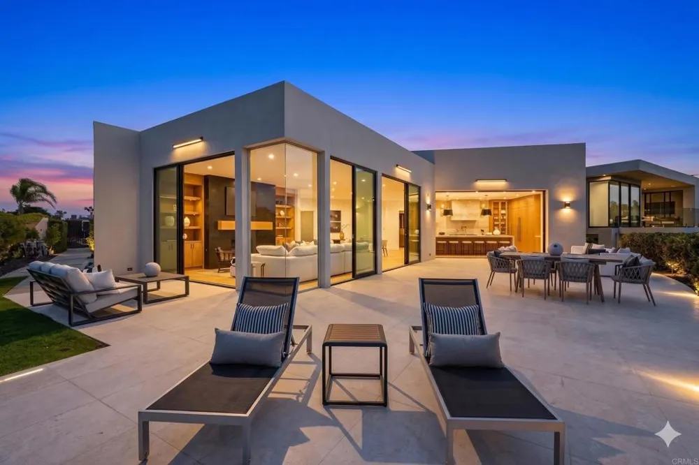 5875 La Jolla Mesa Drive La Jolla, CA 92037