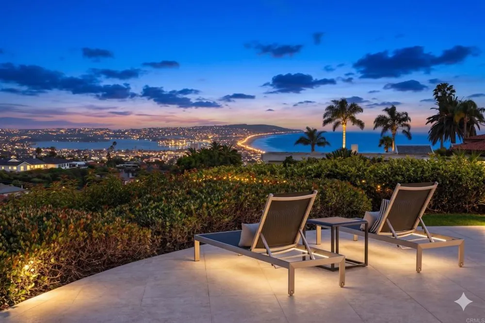 5875 La Jolla Mesa Drive La Jolla, CA 92037