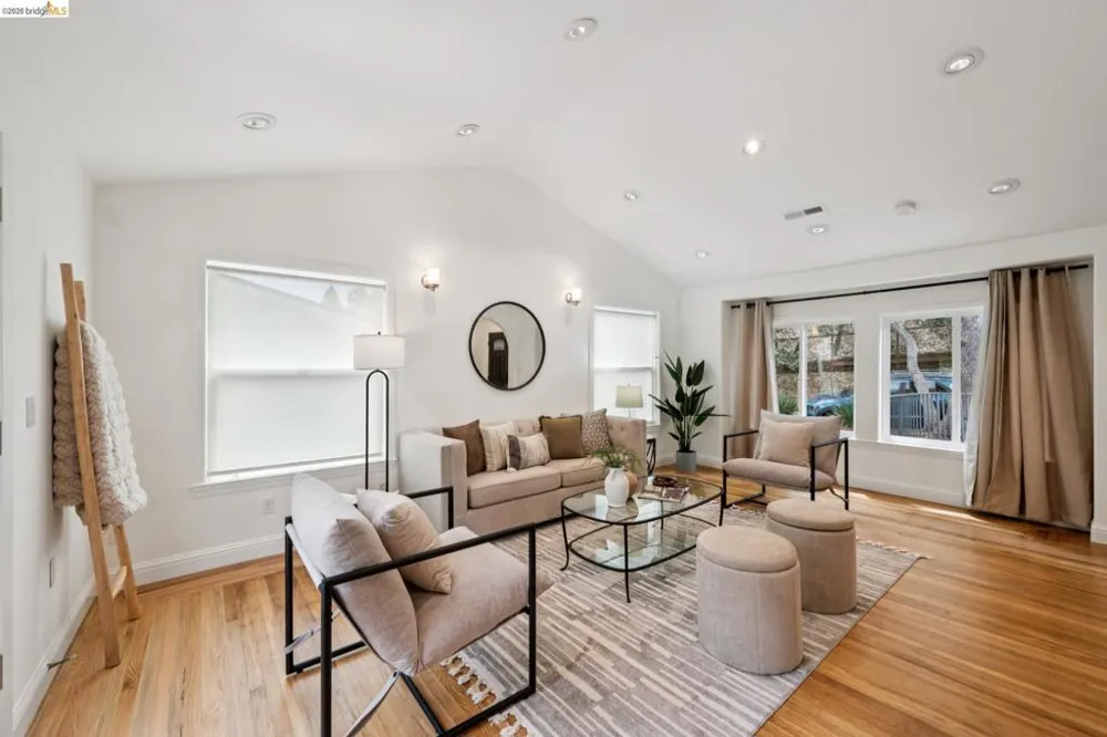 15 Edgecroft Rd Kensington, CA 94707
