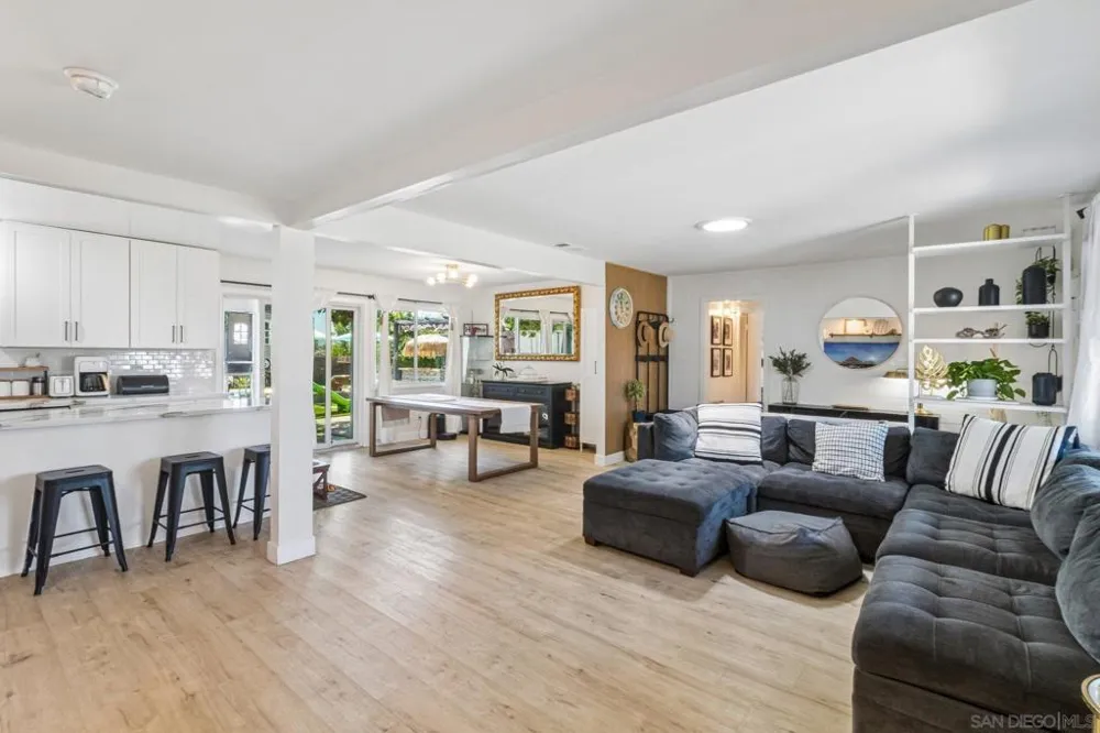 9239 Bellagio Rd Santee, CA 92071