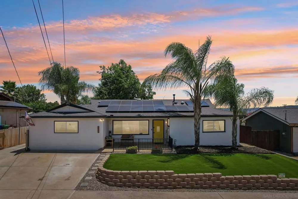 9239 Bellagio Rd Santee, CA 92071