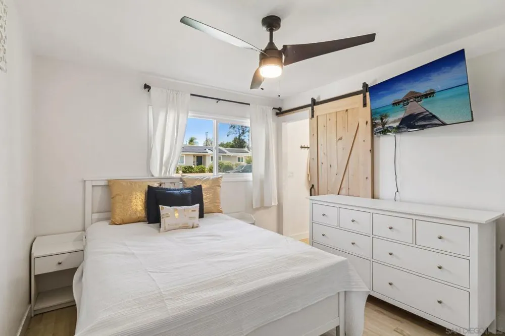 9239 Bellagio Rd Santee, CA 92071