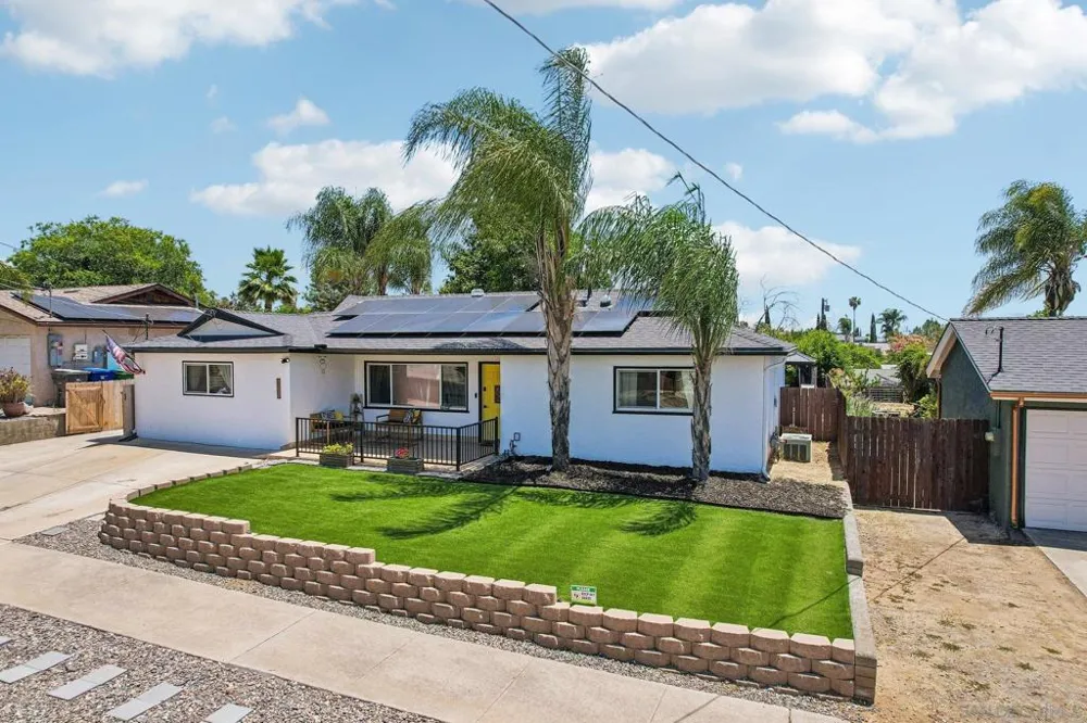 9239 Bellagio Rd Santee, CA 92071