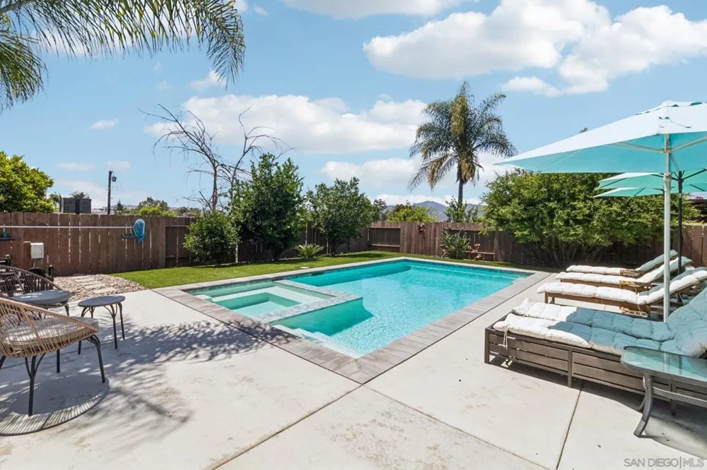 9239 Bellagio Rd Santee, CA 92071