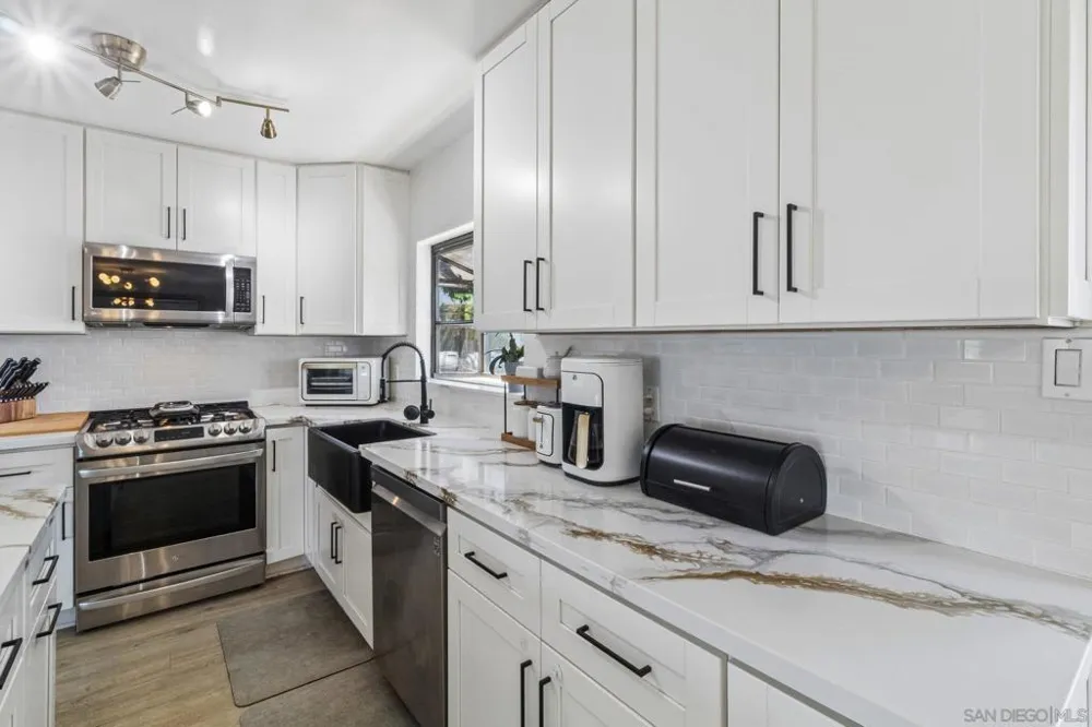 9239 Bellagio Rd Santee, CA 92071