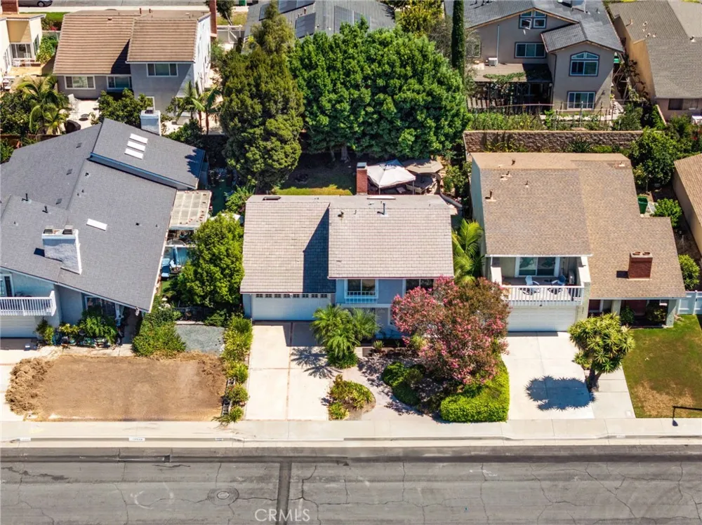4331 Rafael Irvine, CA 92604