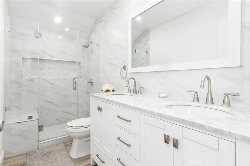 4331 Rafael Irvine, CA 92604