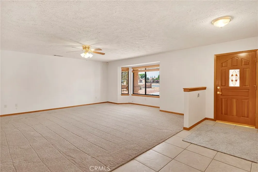 13425 Rincon Apple Valley, CA 92308