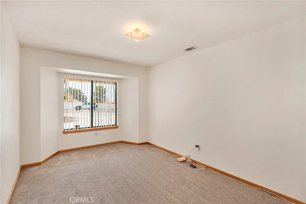13425 Rincon Apple Valley, CA 92308