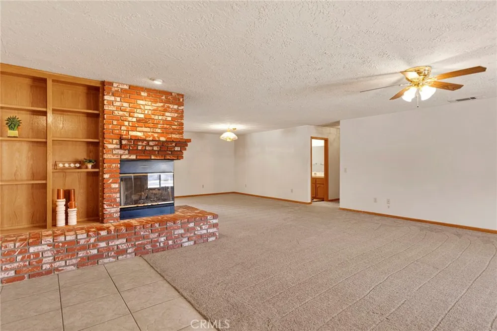 13425 Rincon Apple Valley, CA 92308