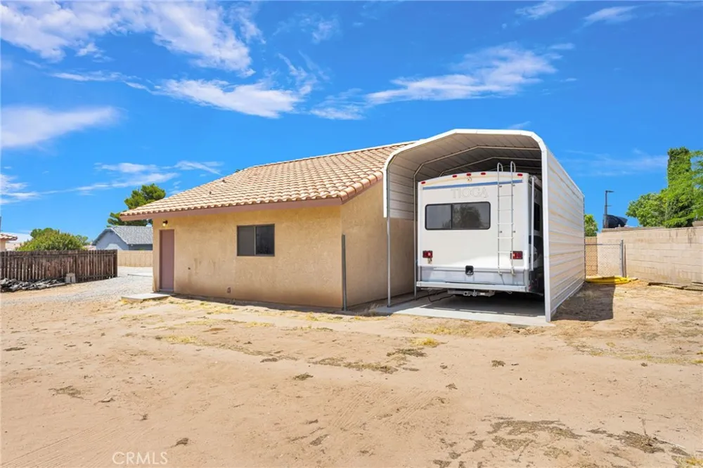 13425 Rincon Apple Valley, CA 92308