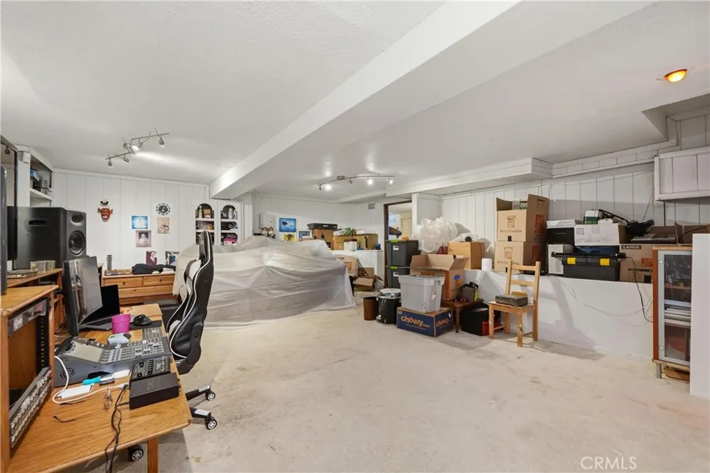 27809 Alpen Lake Arrowhead, CA 92352