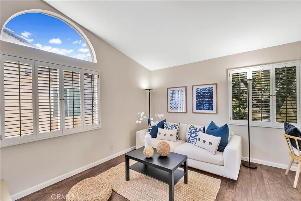 21164 Gladiolos Way Lake Forest, CA 92630