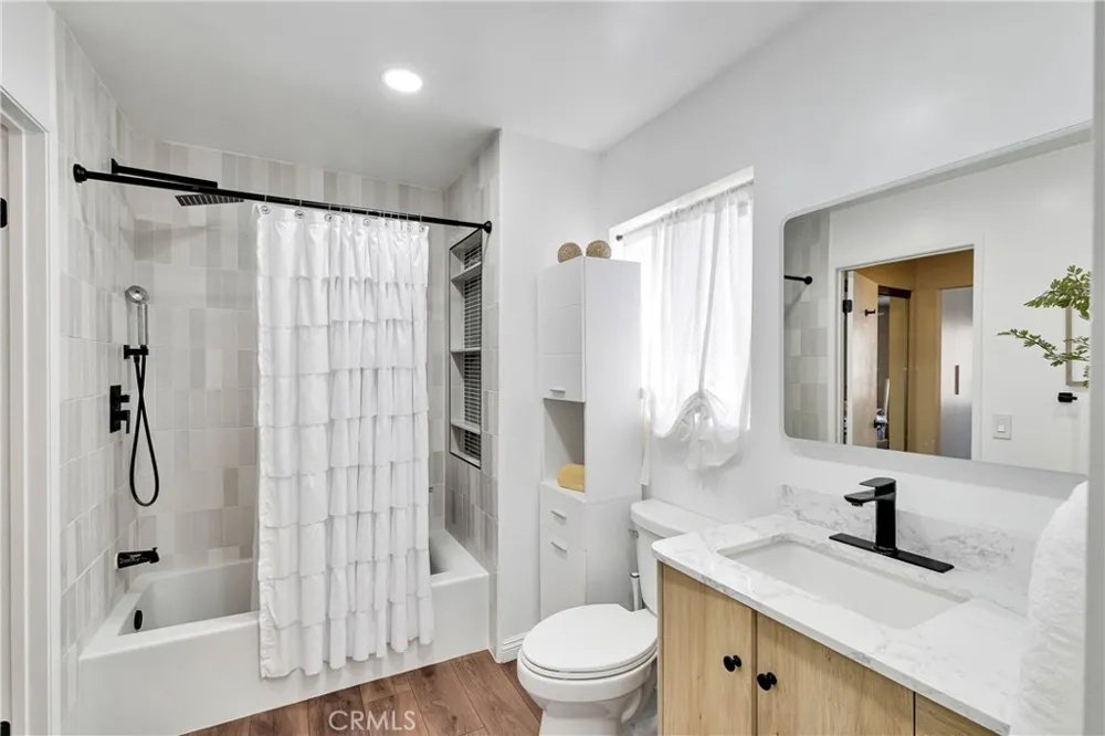 21164 Gladiolos Way Lake Forest, CA 92630
