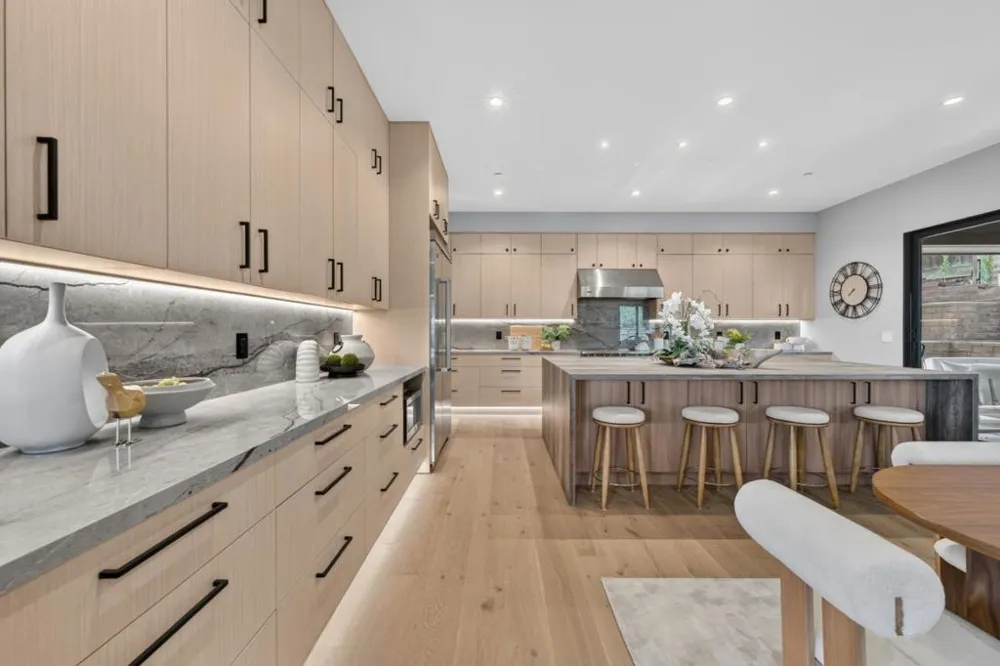 103 Sporleder Court Los Gatos, CA 95032
