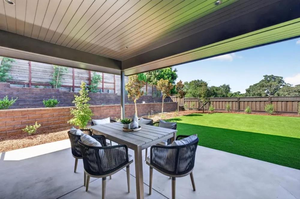 103 Sporleder Court Los Gatos, CA 95032
