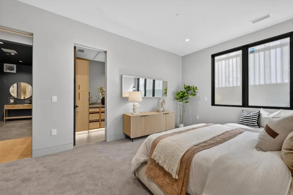 103 Sporleder Court Los Gatos, CA 95032