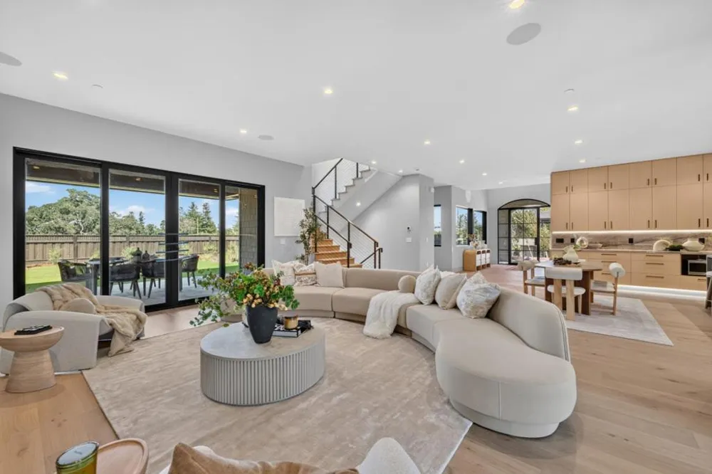 103 Sporleder Court Los Gatos, CA 95032